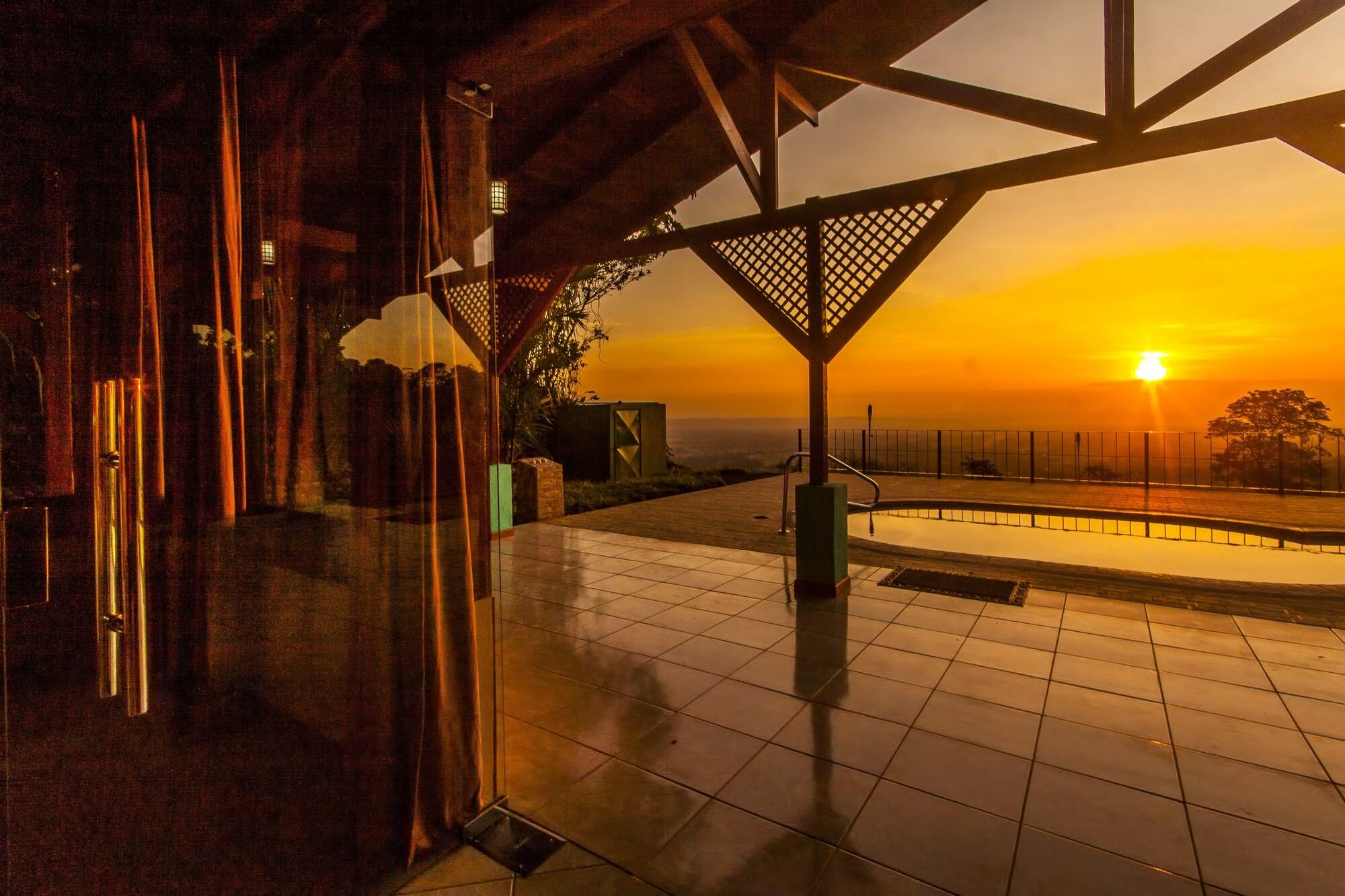 Arenal Waterfall Lodge ภายนอก รูปภาพ