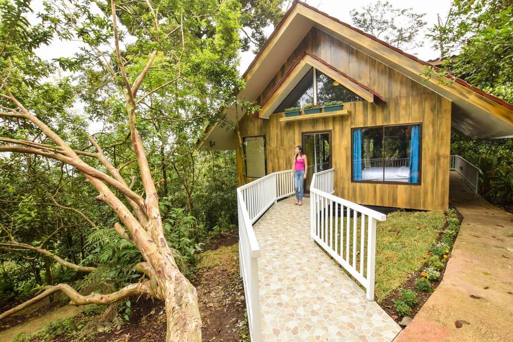 Arenal Waterfall Lodge ภายนอก รูปภาพ