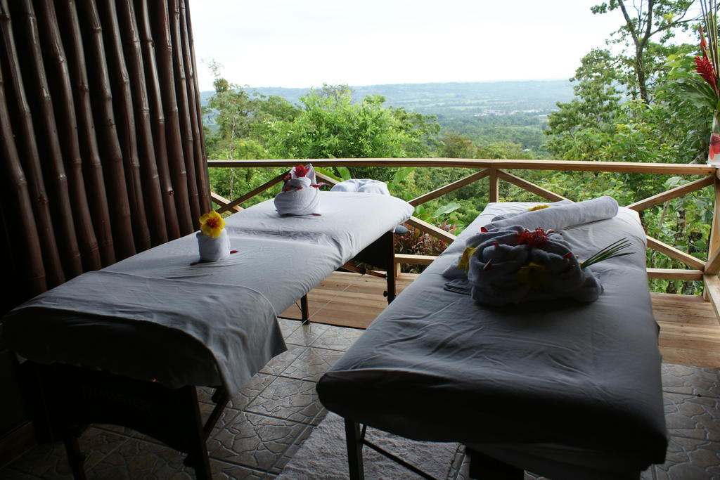 Arenal Waterfall Lodge ภายนอก รูปภาพ