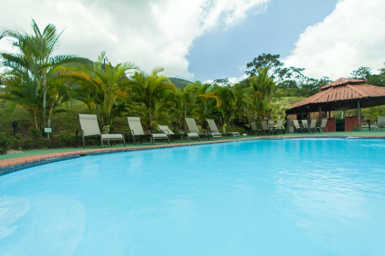 Arenal Waterfall Lodge ภายนอก รูปภาพ